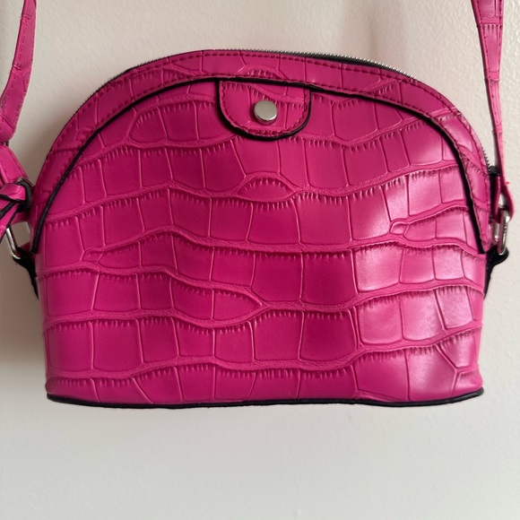 Primark Vibrant Pink Croc-Texture Crossbody Bag - Picture 6 of 10